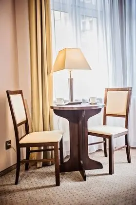 Deluxe Tek Büyük veya İki Ayrı Yataklı Oda, Balkon