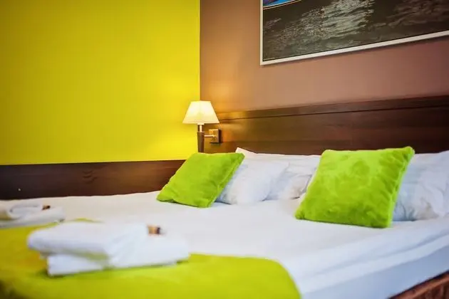 Tek Büyük veya İki Ayrı Yataklı Oda, Özel Banyo