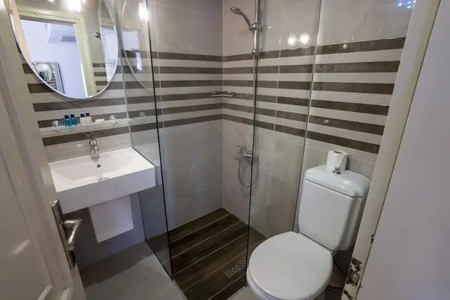 Standard Tek Büyük veya İki Ayrı Yataklı Oda