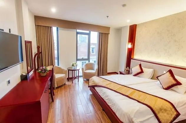 Deluxe Tek Büyük Yataklı Oda