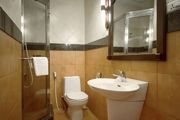 Tek Büyük veya İki Ayrı Yataklı Oda, Denize Sıfır