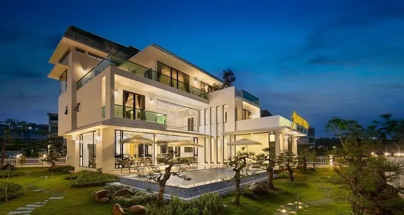Üç Kişilik Oda, Deniz Manzaralı (Elegance)