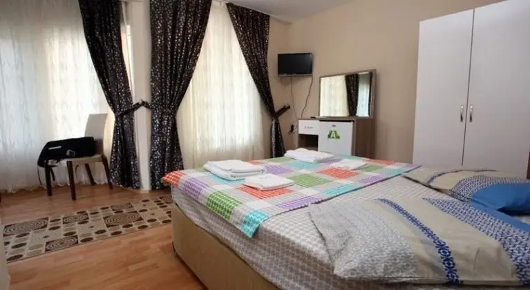 Standart Oda, Bahçe Manzaralı