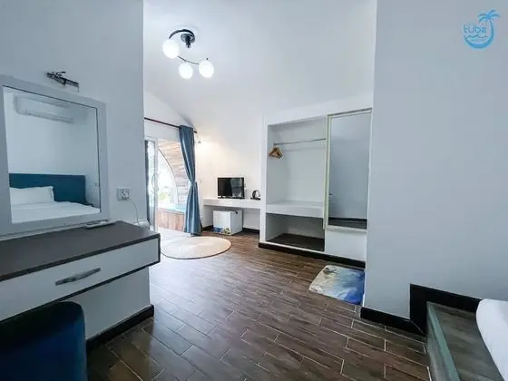 Deluxe Tek Büyük Yataklı Oda, Deniz Manzaralı