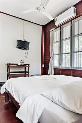 Standard Oda, Bahçe Manzaralı