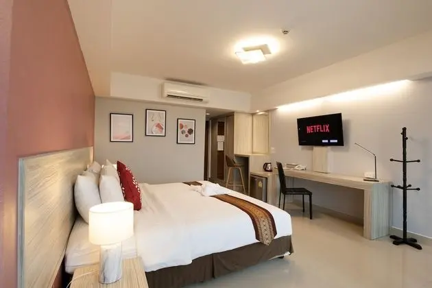 Deluxe Tek Büyük Yataklı Oda