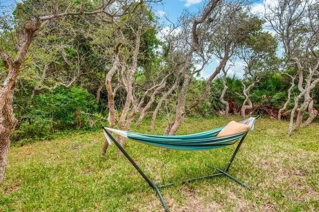 Ev (Tucker’s Hideaway at Seagate)