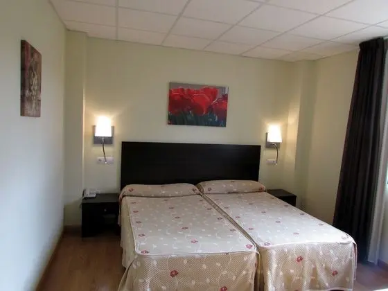 Tek Büyük veya İki Ayrı Yataklı Oda