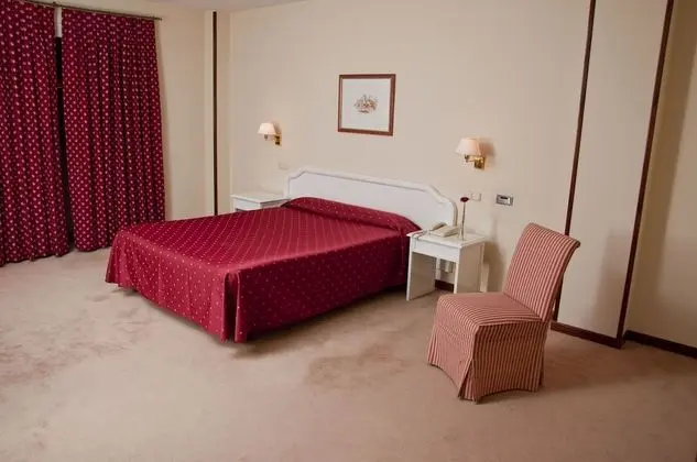 Standard Tek Büyük veya İki Ayrı Yataklı Oda