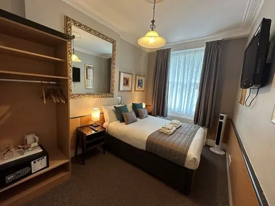 Superior Tek Büyük Yataklı Oda, Banyolu/Duşlu