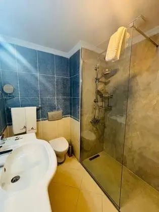 Standart Oda, Şehir Manzaralı