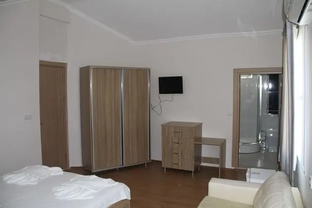 Standard Tek Büyük Yataklı Oda
