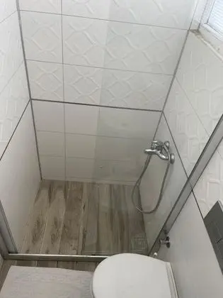 https://images.odamax.com/img/1024x768/odamax/image/upload/Tugay_Hotel_202604102017440_ad960209_250d_4ec4_8850_7284687a64a1.jpg