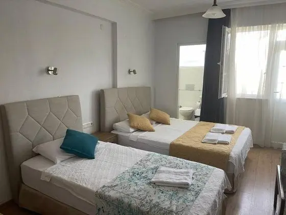 https://images.odamax.com/img/1024x768/odamax/image/upload/Tugay_Hotel_202604102017441_b4f12567_ae59_4992_a1c2_618d0f2b1f82.jpg