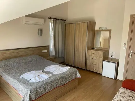 Standart Oda, Şehir Manzaralı