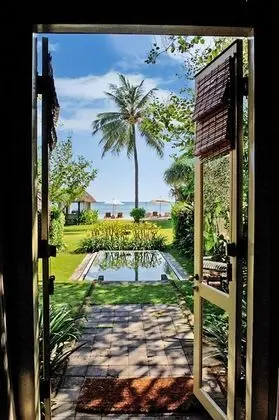 Honeymoon Süit, Okyanusa Sıfır (Bhagavat Gita)