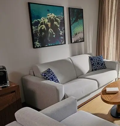 Süit, Kısmi Deniz Manzaralı