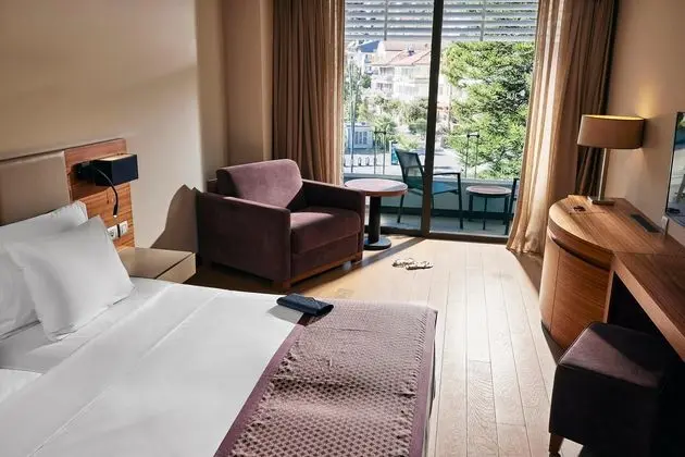 https://images.etstur.com/files/images/hotelImages/TR/51319/l/TUI-BLUE-Grand-Azur-Oda-310497.jpg