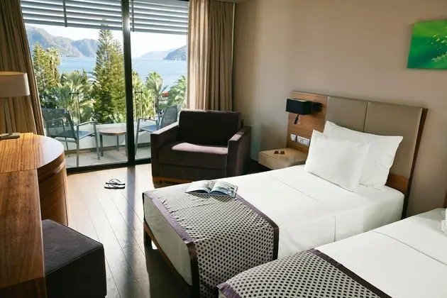 https://images.etstur.com/files/images/hotelImages/TR/51319/l/TUI-BLUE-Grand-Azur-Oda-310507.jpg