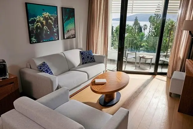 https://images.etstur.com/files/images/hotelImages/TR/51319/l/TUI-BLUE-Grand-Azur-Oda-310513.jpg
