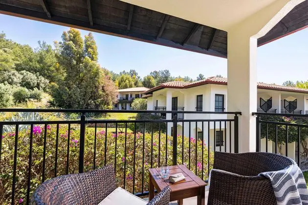 https://images.etstur.com/imgproxy/resize/2560x1440/files/images/hotelImages/etsrooms/631/TUI_BLUE_Sarigerme_Park_20251027174638_1.jpg