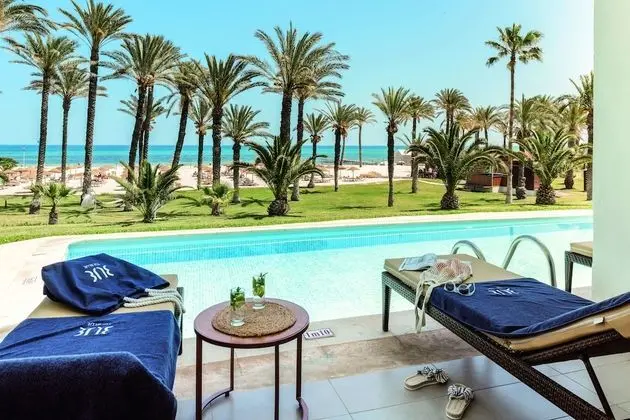 Deluxe Tek Büyük Yataklı Oda, Kişiye Özel Havuzlu, Deniz Manzaralı