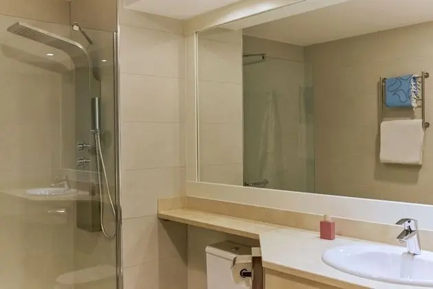 Double Room (Private Lodge Area +16)