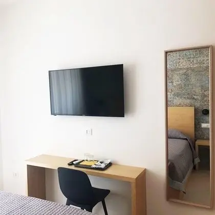 Tek Büyük Yataklı Oda (Elegant)