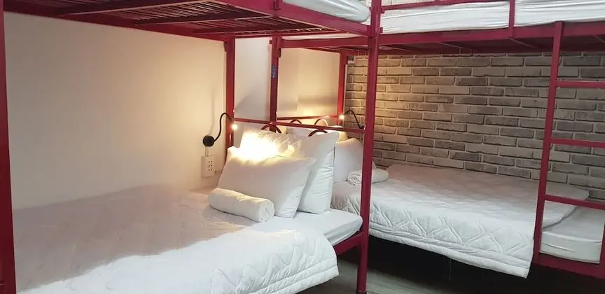 Basic Ortak Ranzalı Oda, Sadece kadınlar için