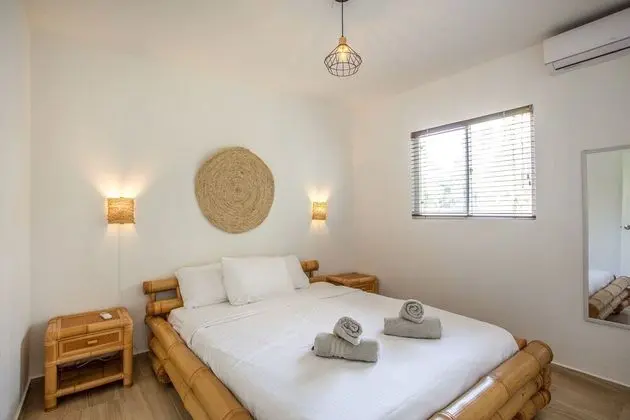 Romantic Süit, 1 Yatak Odası, Veranda, Havuz Manzaralı