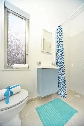 Standard Ortak Ranzalı Oda, Ortak Banyo