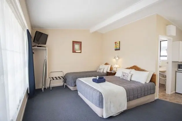 Stüdyo (1 Queen and 1 Single Beds)
