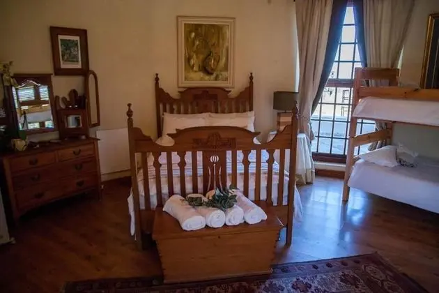 Süit (Acorn Manor)