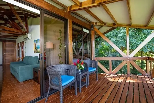 Tulemar Bungalow