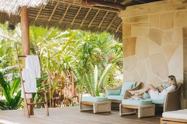 Deluxe Garden Bungalow with Partial Sea View
