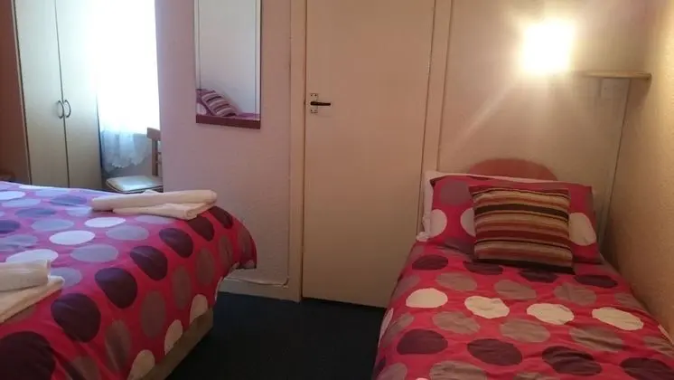 Standard Dört Kişilik Oda