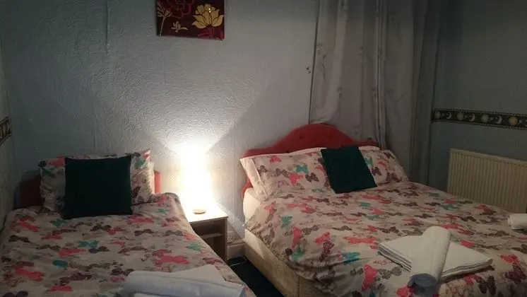 Standard Üç Kişilik Oda
