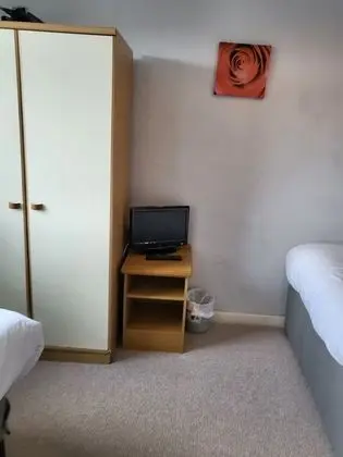 Standard Üç Kişilik Oda