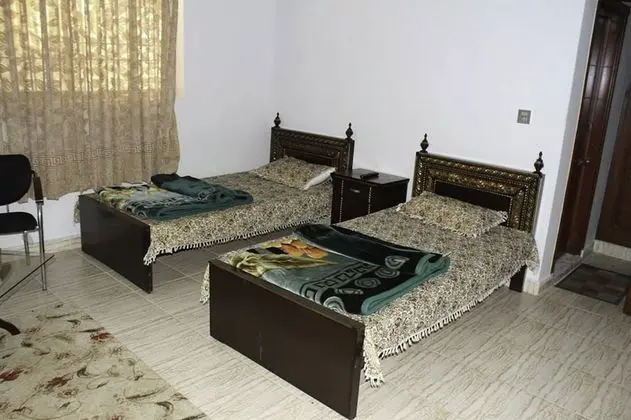 Standard Tek Büyük Yataklı Oda