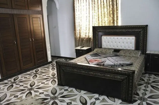 Standard Tek Büyük Yataklı Oda