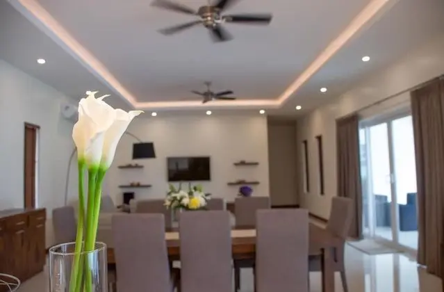 Tulip House 3 Bedrooms with Private Pool