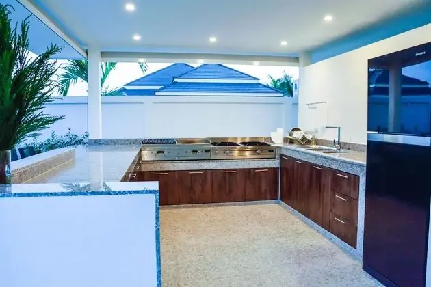 Tulip House 3 Bedrooms with Private Pool