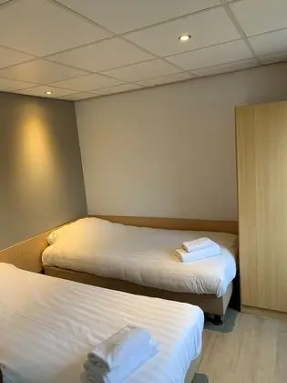 Dört Kişilik Oda