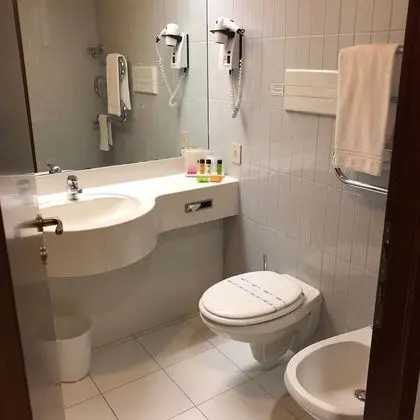 Standard Tek Büyük veya İki Ayrı Yataklı Oda