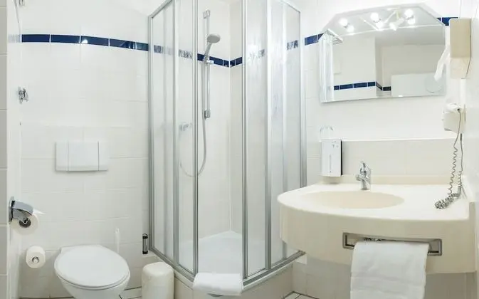 Standard Oda, 3 Tek Kişilik Yatak