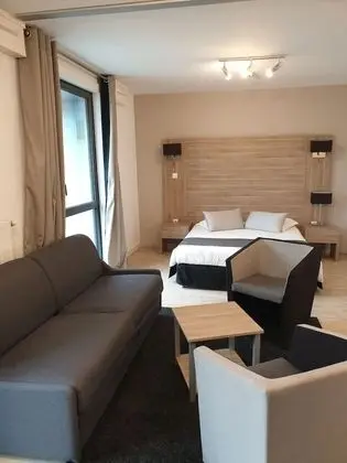 Stüdyo, 2 Tek Kişilik Yatak, Küçük Mutfak