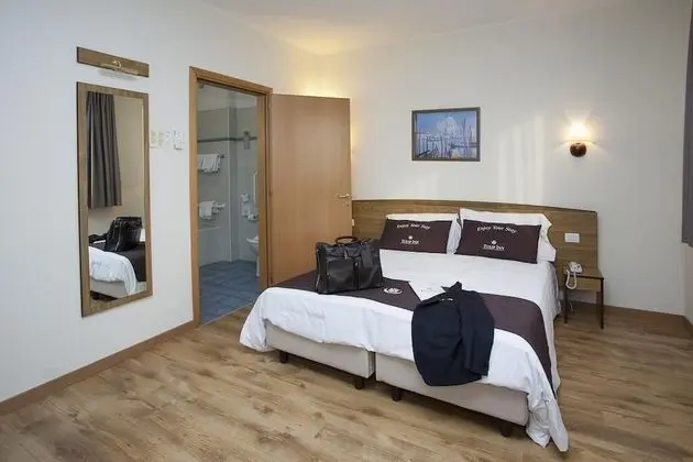 Standard Oda, 1 Çift Kişilik Yatak