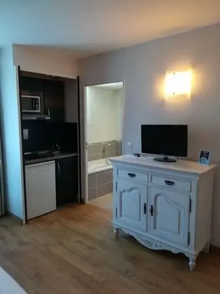 Superior Stüdyo, 1 Büyük (Queen) Boy Yatak, Balkon (Kitchenette)