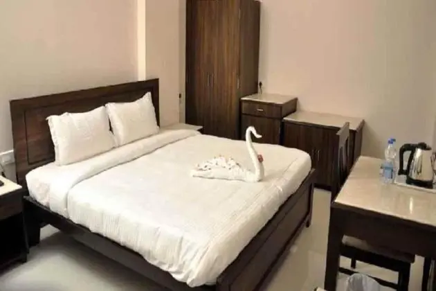 Deluxe Tek Büyük Yataklı Oda, 1 Çift Kişilik Yatak, Engellilere Uygun