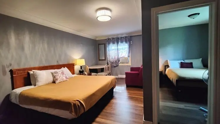 Family Oda, 2 Çift Kişilik Yatak, Sigara İçilmez